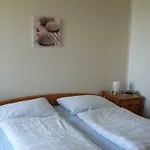 Hotell Gasthuus Spieskamer Hasselberg (Schleswig-Holstein)